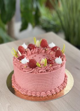 Főzött krémmel készített torták