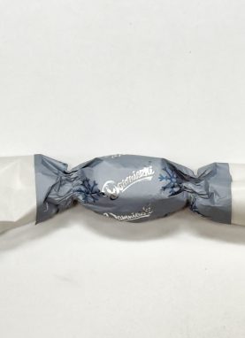 Mézes dió-füge szaloncukor 200 gr -Díszdobozban